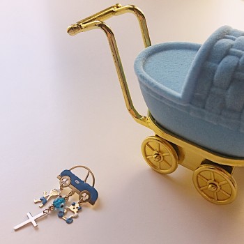 Χρυσή παραμάνα Κ9 με σμάλτο