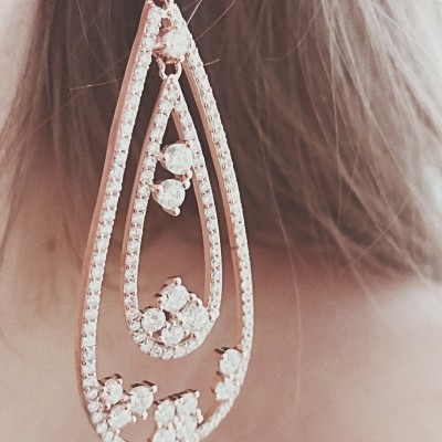 Ασημένια σκουλαρίκια 925 σε ροζ χρώμα με ζιργκόν