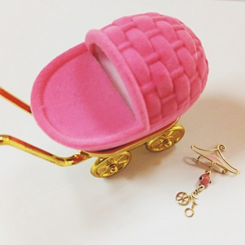 Χρυσή παραμάνα Κ9