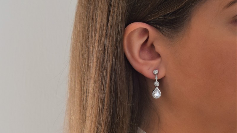 Σκουλαρίκια γάμου: βρες το ιδανικό ζευγάρι!