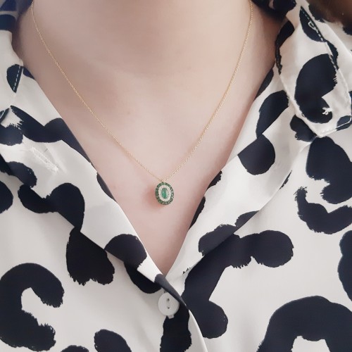 Χρυσό κολιέ Κ18 με σμαράγδια και διαμάντια