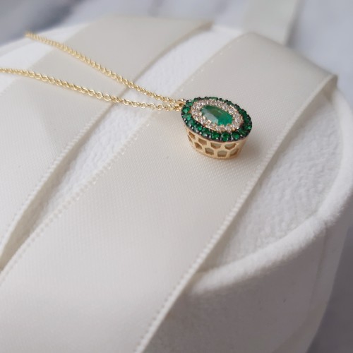 Χρυσό κολιέ Κ18 με σμαράγδια και διαμάντια