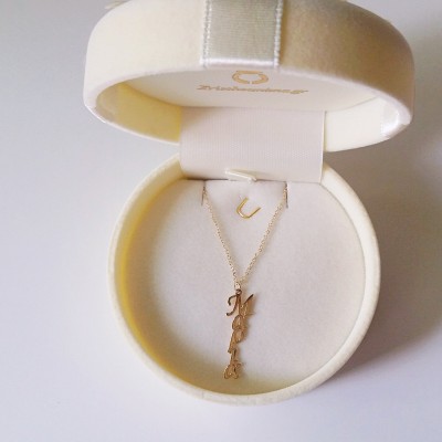 Χρυσό κολιέ όνομα Κ9