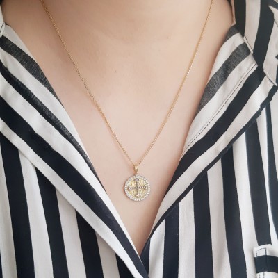 Χρυσό κωνσταντινάτο φυλαχτό Κ9 με αλυσίδα