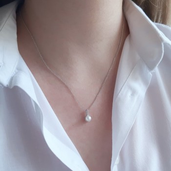 Κολιέ λευκόχρυσό Κ14 με μαργαριτάρι και ζιργκόν