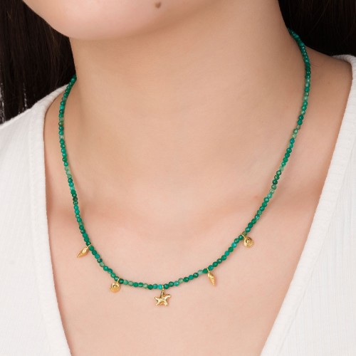 Κολιέ με ασημένια στοιχεία