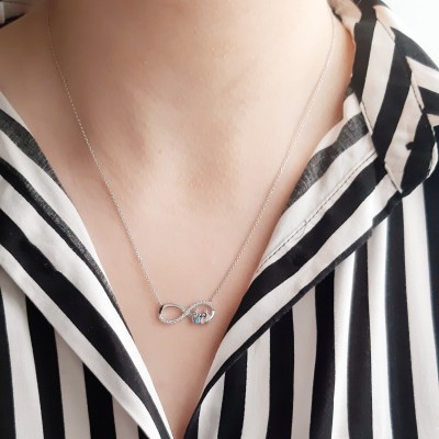 Λευκόχρυσο κολιέ άπειρο οικογένεια Κ14