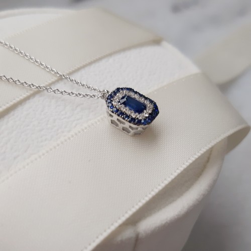 Λευκόχρυσο κολιέ Κ18 με ζαφείρια και brilliant