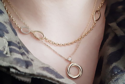 Κομψά κολιέ για κάθε περίσταση