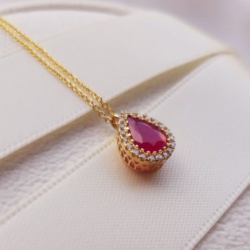 Χρυσό κολιέ σταγόνα Κ18 με ρουμπίνι και διαμάντια