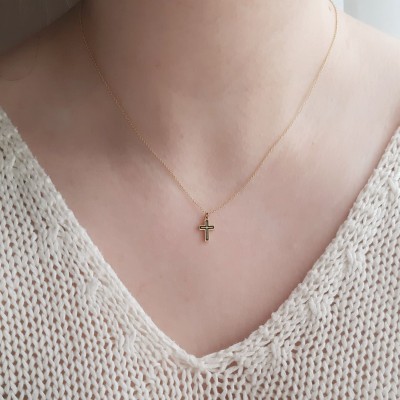 Χρυσό κολιέ Κ14 με σταυρουδάκι