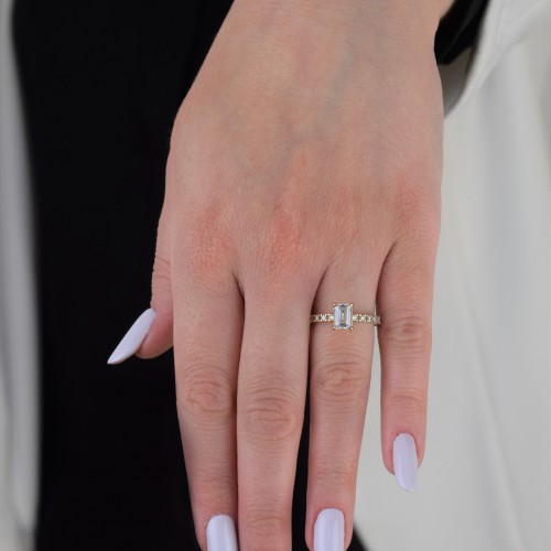 Χρυσό μονόπετρο δαχτυλίδι Κ14 με ζιργκόν