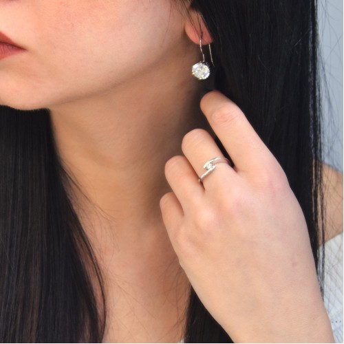 Λευκόχρυσο δαχτυλίδι μονόπετρο Κ18 με διαμάντι