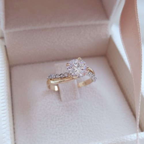 Χρυσό μονόπετρο δαχτυλίδι Κ14