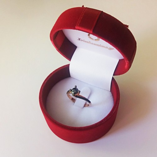 Μονόπετρο δαχτυλίδι από ροζ χρυσό Κ9 με ζιργκόν