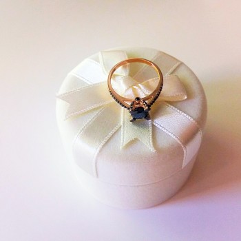 Μονόπετρο δαχτυλίδι από ροζ χρυσό Κ9 με ζιργκόν