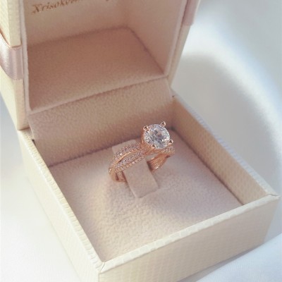 Ροζ χρυσό μονόπετρο δαχτυλίδι Κ14 με ζιργκόν