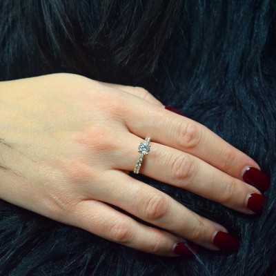 Χρυσό μονόπετρο δαχτυλίδι Κ14 με ζιργκόν