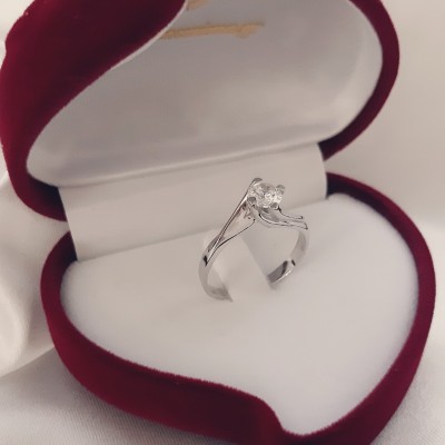 Λευκόχρυσο μονόπετρο δαχτυλίδι Κ14 με ζιργκόν