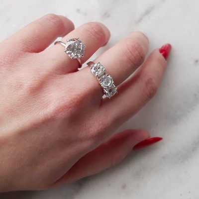 Ασημένιο μονόπετρο δαχτυλίδι 925