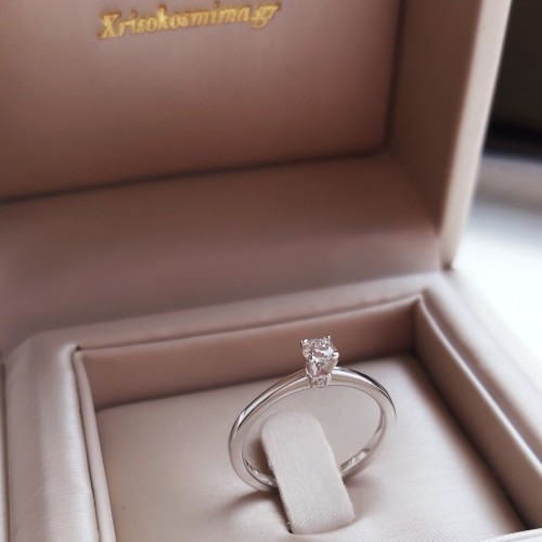 Λευκόχρυσο δαχτυλίδι μονόπετρο Κ18 με διαμάντια