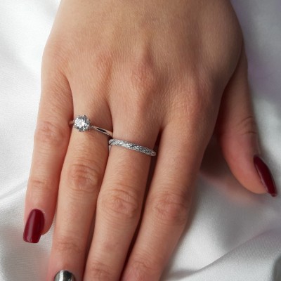 Λευκόχρυσο μονόπετρο δαχτυλίδι κορώνα Κ14