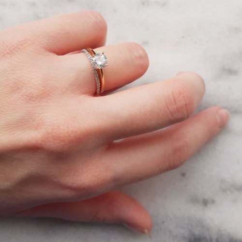 Μονόπετρο δαχτυλίδι από ροζ χρυσό Κ14 με ζιργκόν