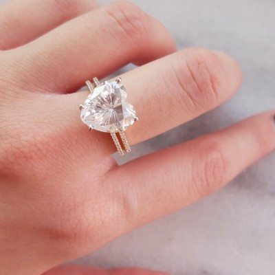 Χρυσό μονόπετρο δαχτυλίδι καρδιά Κ14 με ζιργκόν