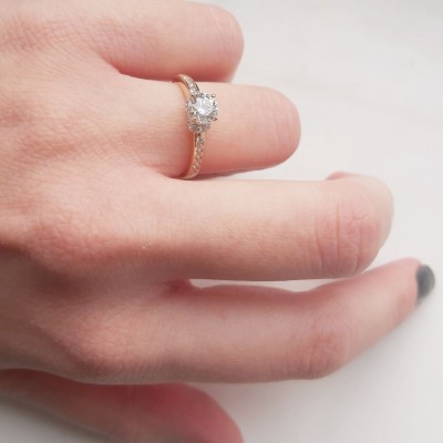 Χρυσό μονόπετρο δαχτυλίδι Κ14 με ζιργκόν