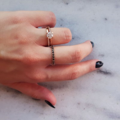 Ροζ χρυσό δαχτυλίδι ολόβερο Κ14 με ζιργκόν