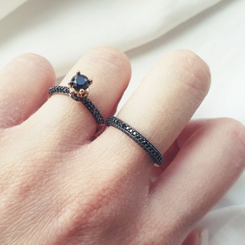 Μονόπετρο δαχτυλίδι από ροζ χρυσό Κ14 με ζιργκόν