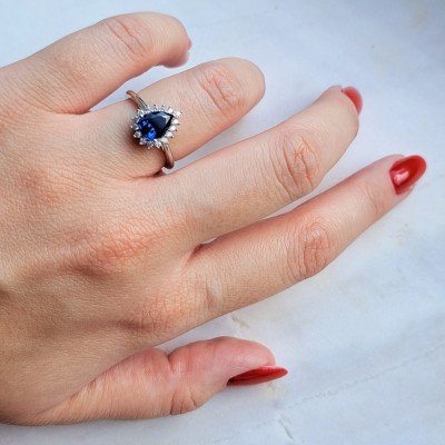 Ασημένιο σετ κοσμημάτων με κολιέ, σκουλαρίκια, δαχτυλίδι