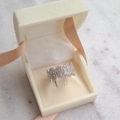 Ασημένιο ολόβερο δαχτυλίδι 925 με ζιργκόν