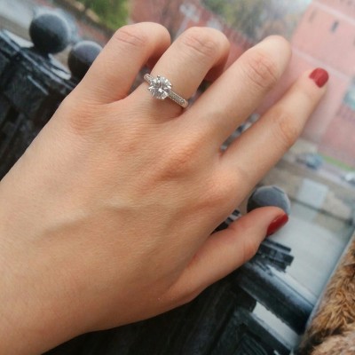 Ασημένιο μονόπετρο δαχτυλίδι 925