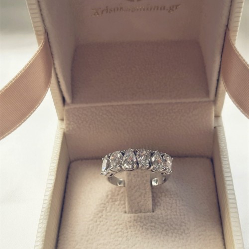 Λευκόχρυσο σειρέ δαχτυλίδι Κ14 με ζιργκόν