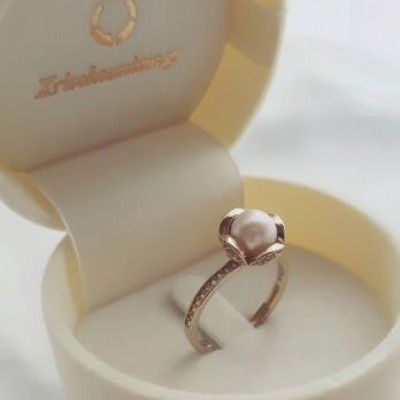 Χρυσό δαχτυλίδι Κ14 με μαργαριτάρι