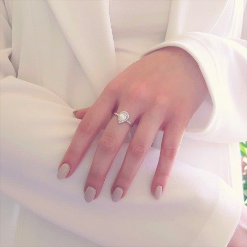 Λευκόχρυσο δαχτυλίδι "σταγόνα" Κ14 με ζιργκόν