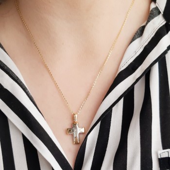 Χρυσός σταυρός Κ18 με brilliant