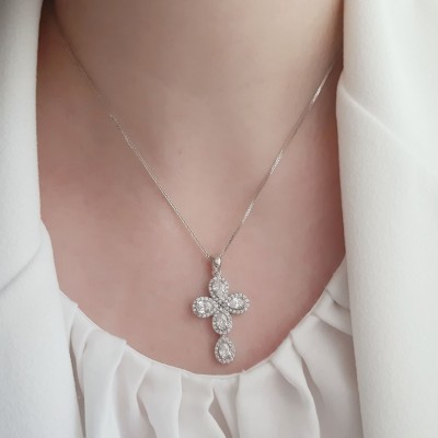 Λευκόχρυσος σταυρός Κ14 με αλυσίδα