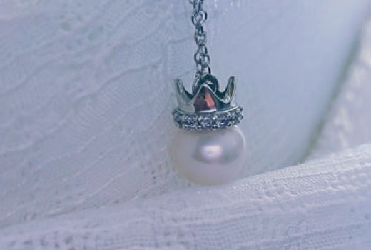 Be a queen!